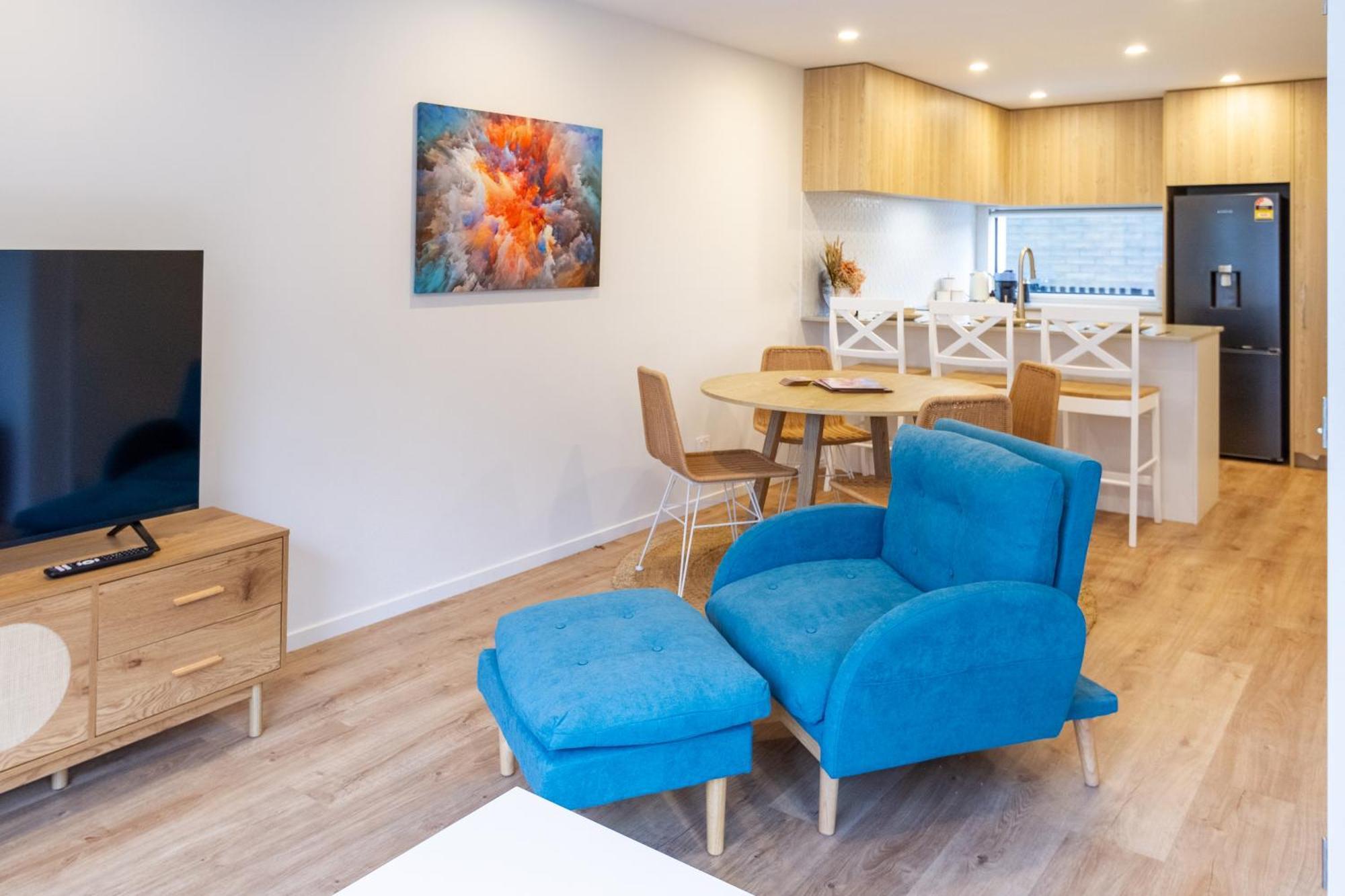 Modern 2 Bed 2 Bath Opposite Hagley Park Apartment ไครสต์เชิร์ช ภายนอก รูปภาพ